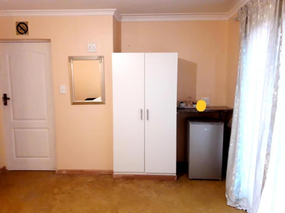 Hluhluwe Gate Safari Camp Ξενοδοχείο Εξωτερικό φωτογραφία